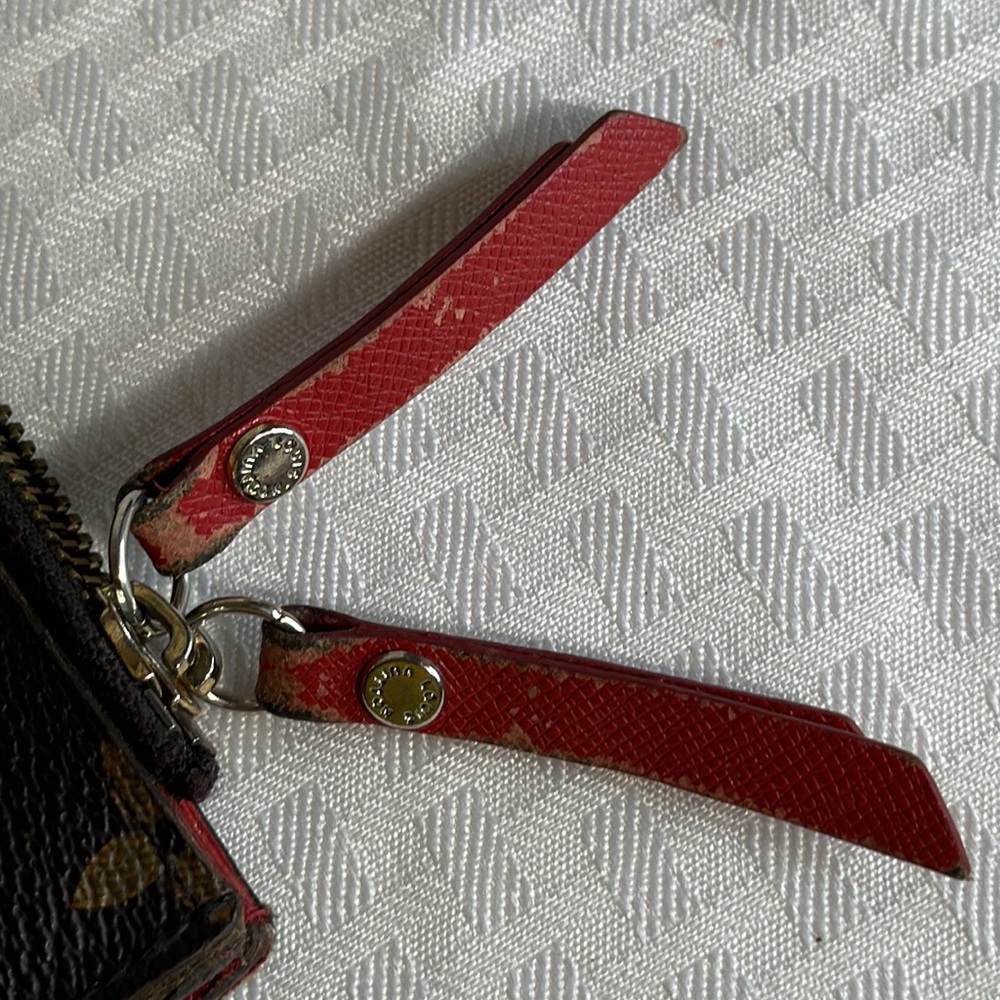 Authentic Louis Vuitton wallet - Picture 6 of 7